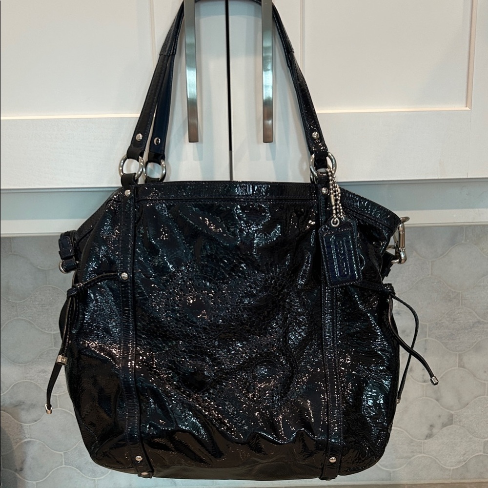 Coach Patent Leather Dark Navy Shoulder Bag/Tote